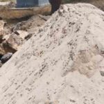 Pembangunan Drainase Jalan Nasional lll di Kecamatan Bayah Diduga Menggunakan Material Pasir Laut
