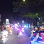 Polda Sumsel Gelar Patroli Skala Besar, 235 Personel Keliling Kota Palembang Hingga Seberang Ulu IMG-20250831-WA0243