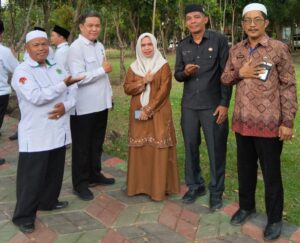 Alumni PGAN 91 Palembang Hadiri Pemakaman Orang Tua Kepala Kantor Kementerian Agama Kabupaten OKU